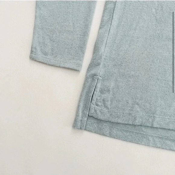 Matty M Lightweight Crewneck Tunic Top - Picture 9 of 12